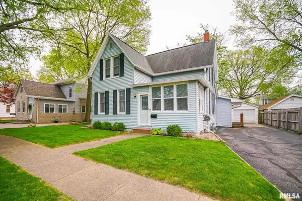 914 Henrietta Street, Pekin, IL 61554