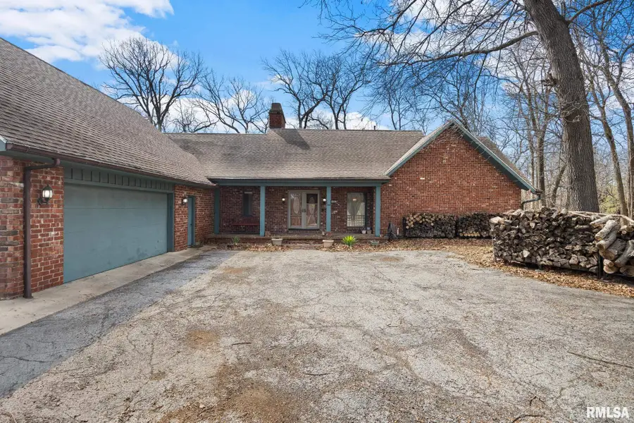 182 Hopewell Drive, Sparland, IL 61565 - #2