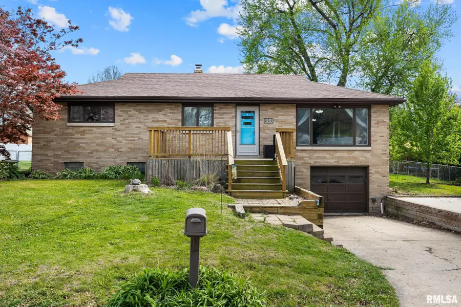 304 W Madison Street, Tremont, IL 61568 - #2