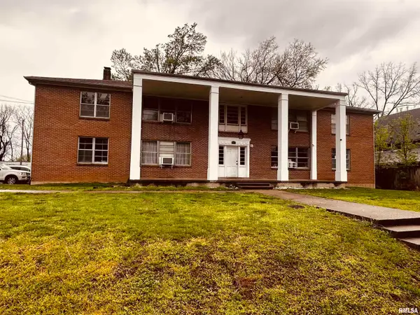 205 High Street, Anna, IL 62906