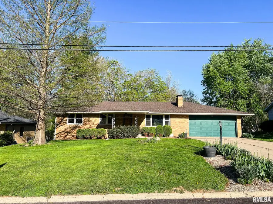 310 Hillcrest Drive, Washington, IL 61571 - #2