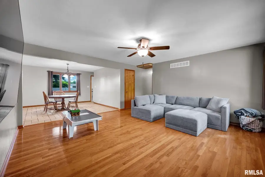 508 Avondale Drive, East Peoria, IL 61611 - #2