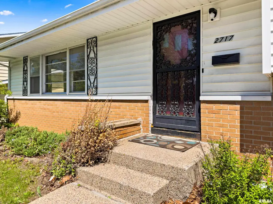 2717 W Castle Court, Peoria, IL 61614 - #2