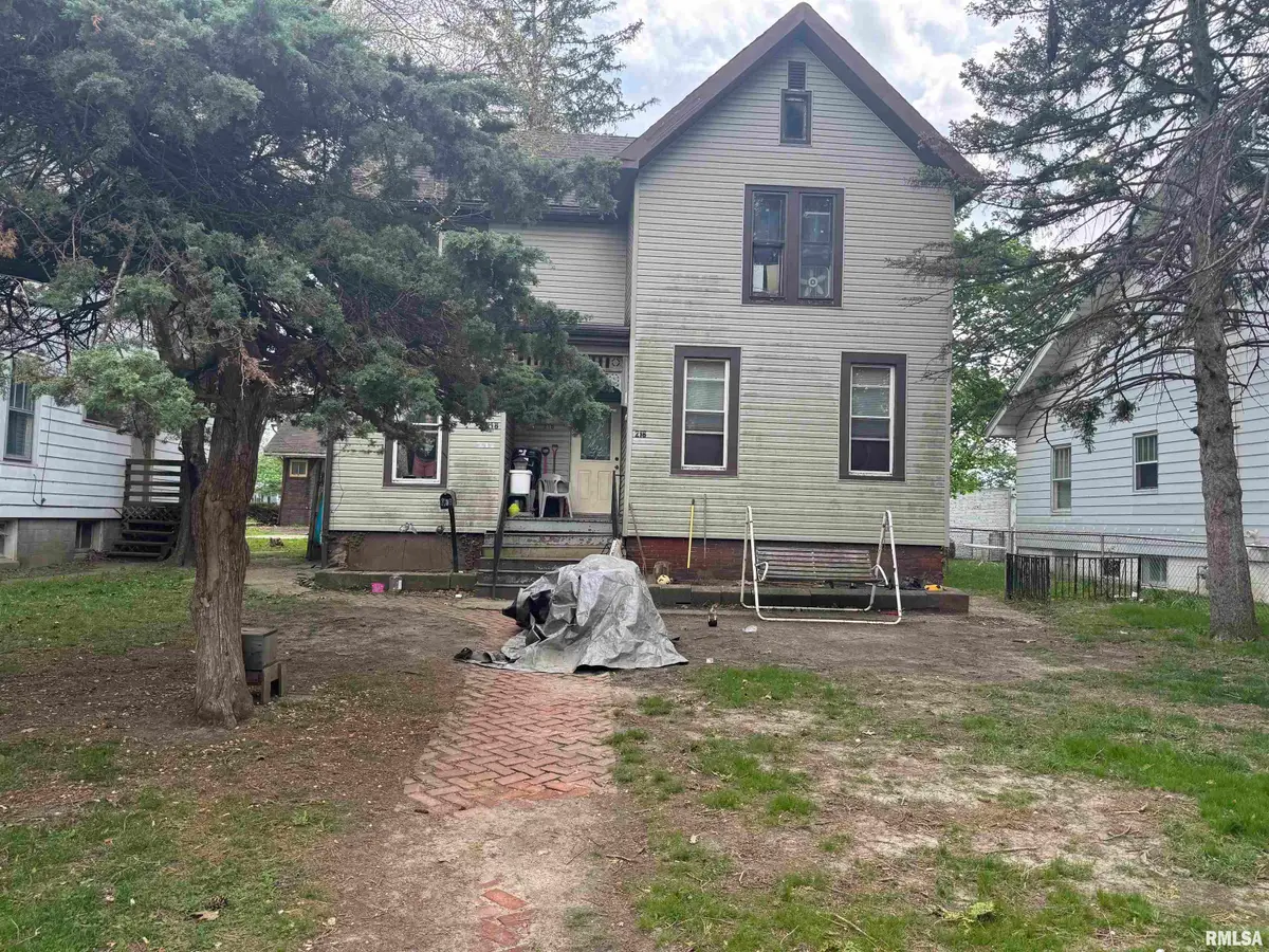 218 E Frye Avenue, Peoria, IL 61603 - #1