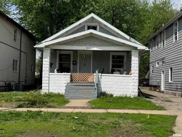 905 E Republic Street, Peoria, IL 61603