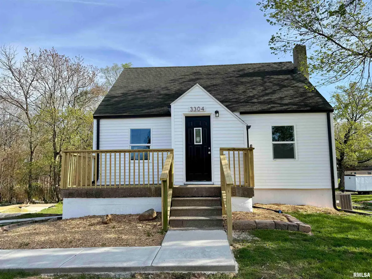 3304 E Washington Street, East Peoria, IL 61611 - #1
