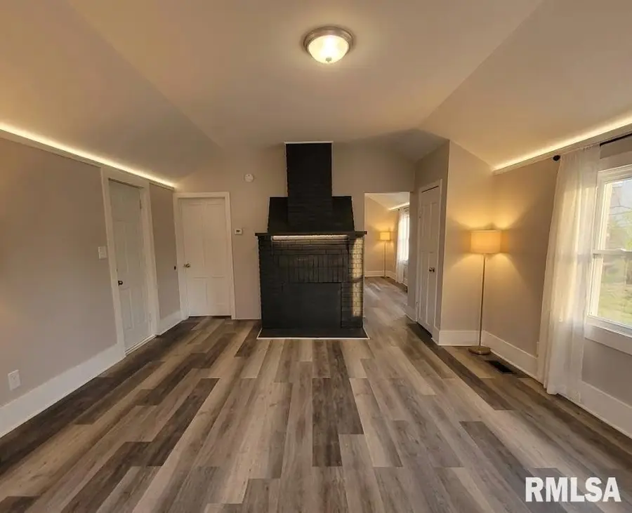 608 Hanssler Place, Peoria, IL 61610 - #2