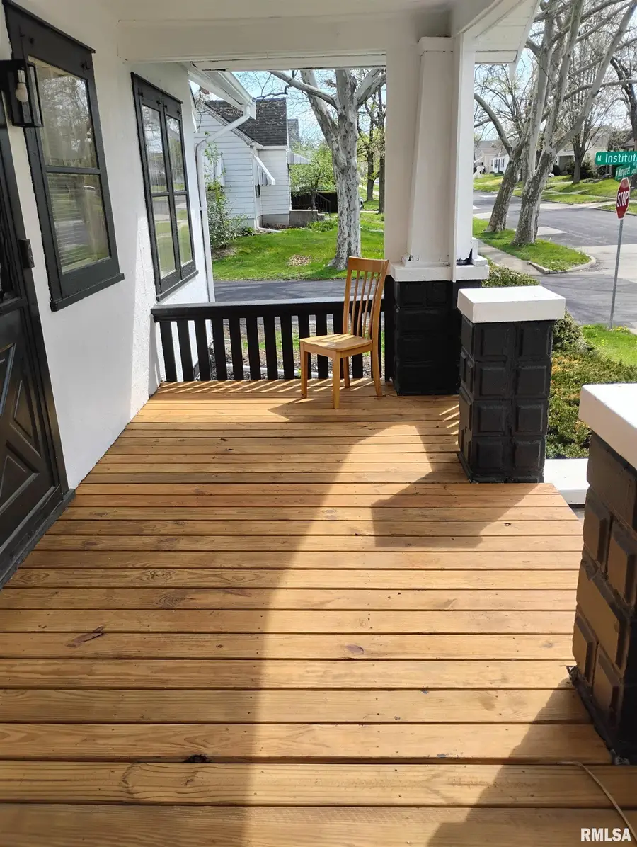 1419 W Margaret Avenue, Peoria, IL 61604 - #2