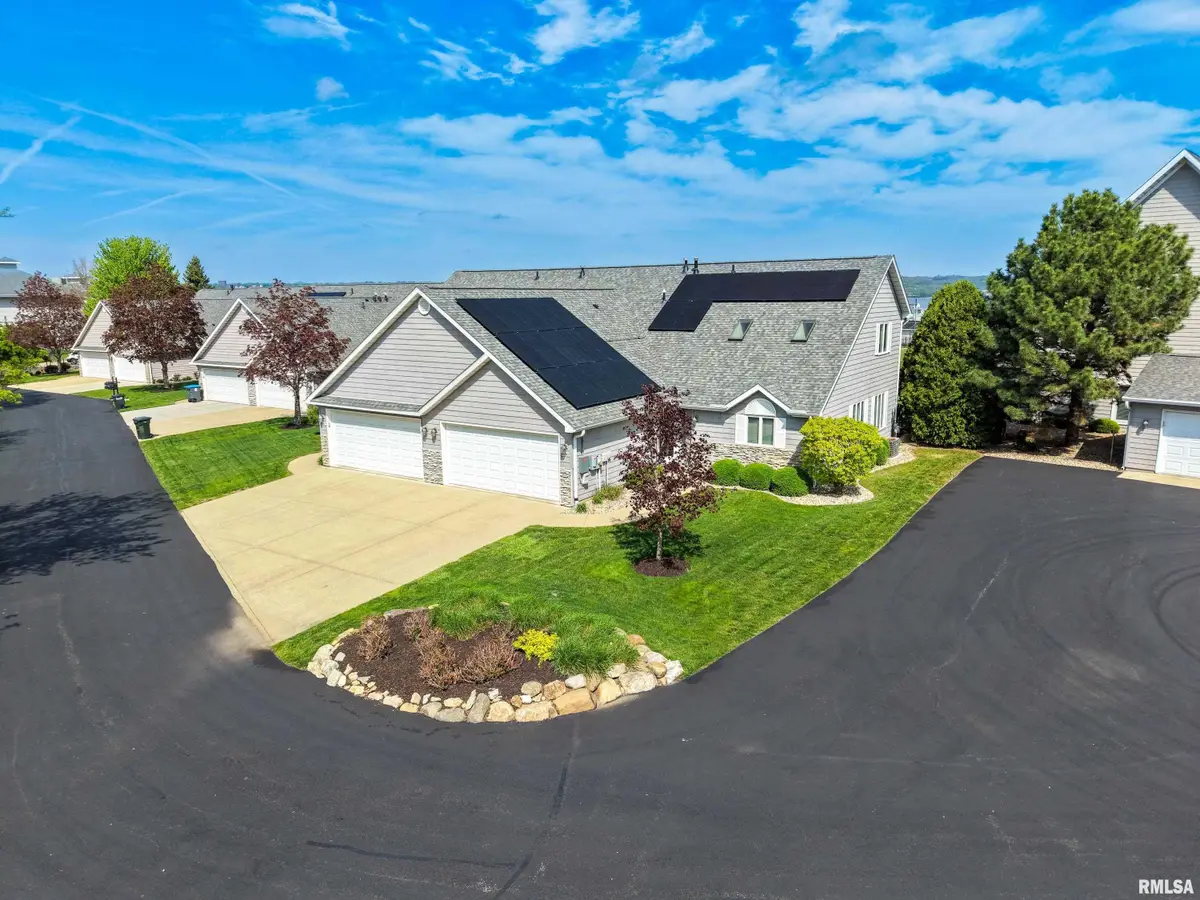 600 Harbor Pointe Drive, East Peoria, IL 61611 - #1