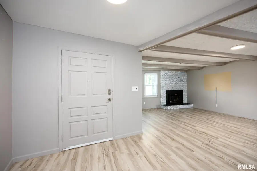 602 E Garland Street, West Frankfort, IL 62896 - #2