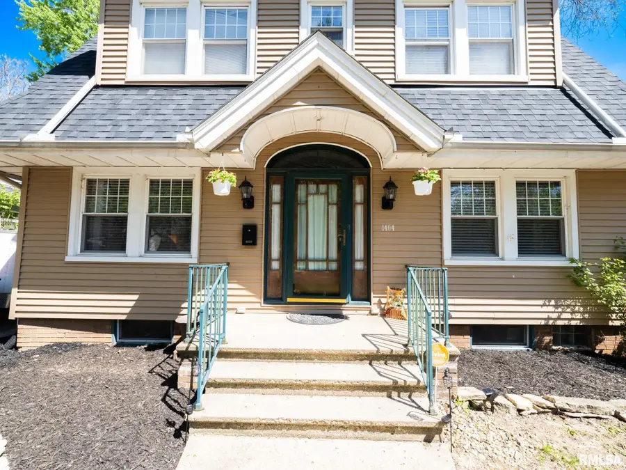 1404 N Amber Place, Peoria, IL 61606 - #2