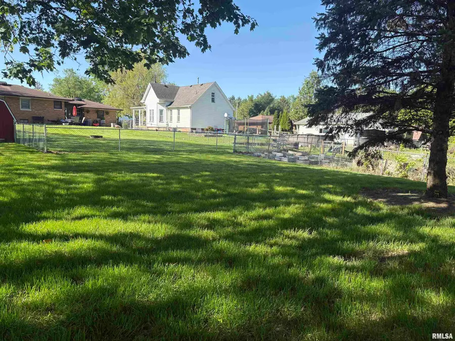 110 E Green Street, Deer Creek, IL 61733 - #3