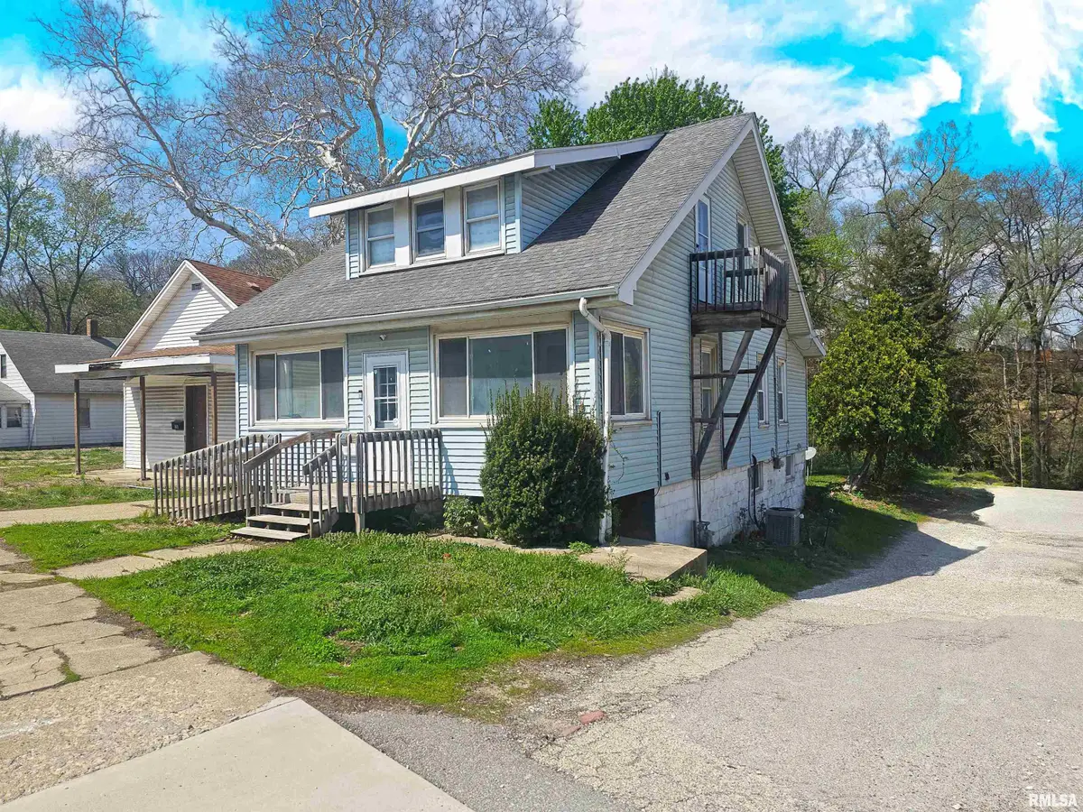 107 Roosevelt Street, Bartonville, IL 61607 - #1