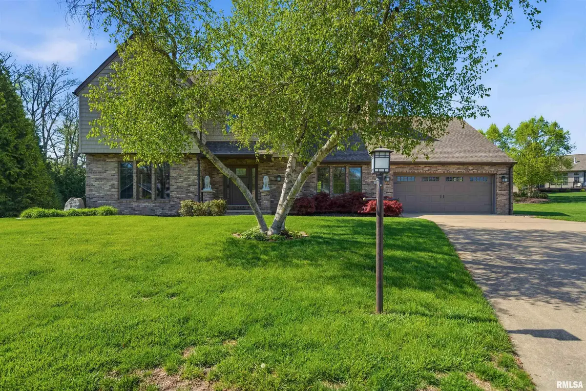 1115 Tottenham Court, Washington, IL 61571 - #1