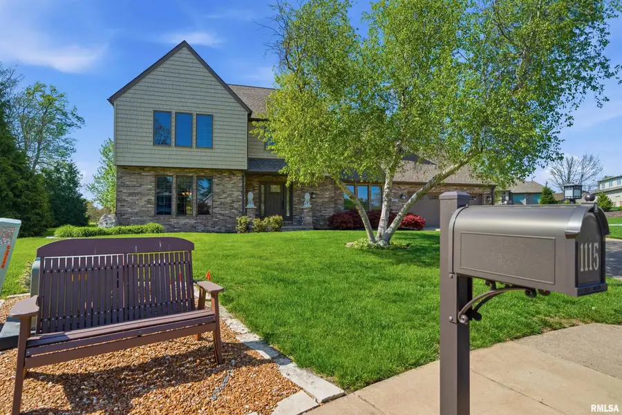 1115 Tottenham Court, Washington, IL 61571 - #2