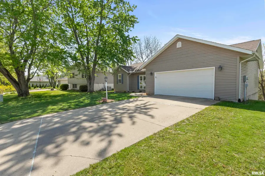 217 Aspen Court, East Peoria, IL 61611 - #3