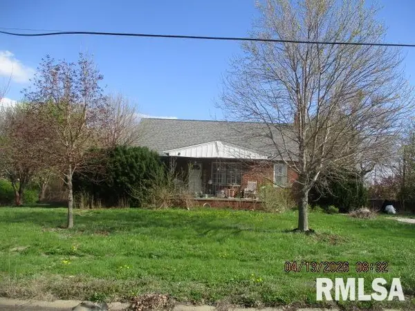 1575 E Chestnut Street, Canton, IL 61520-0000