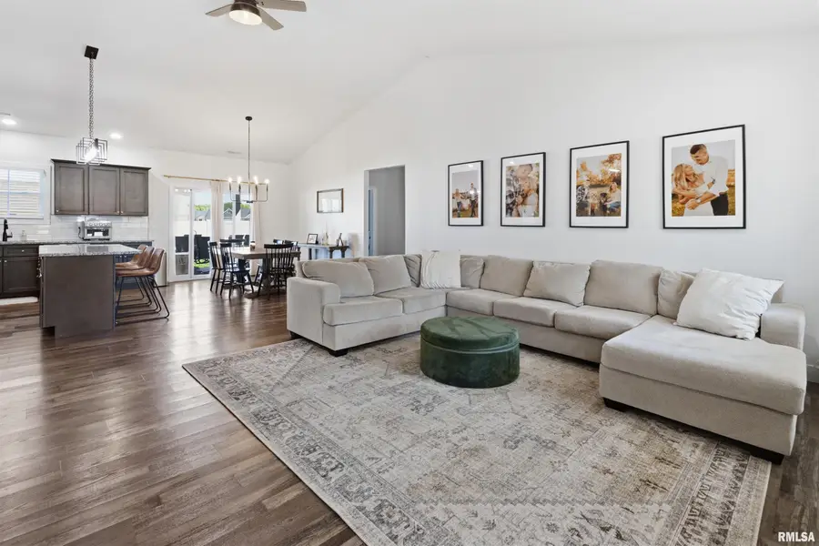 880 Sycamore Road, Carbondale, IL 62901 - #3