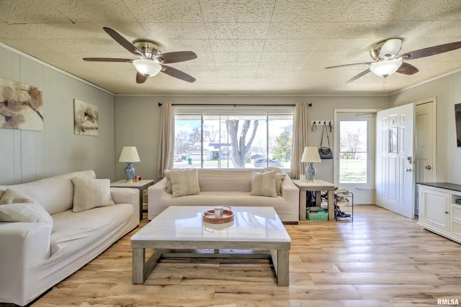 112 Si Reed Lane, East Peoria, IL 61611 - #3