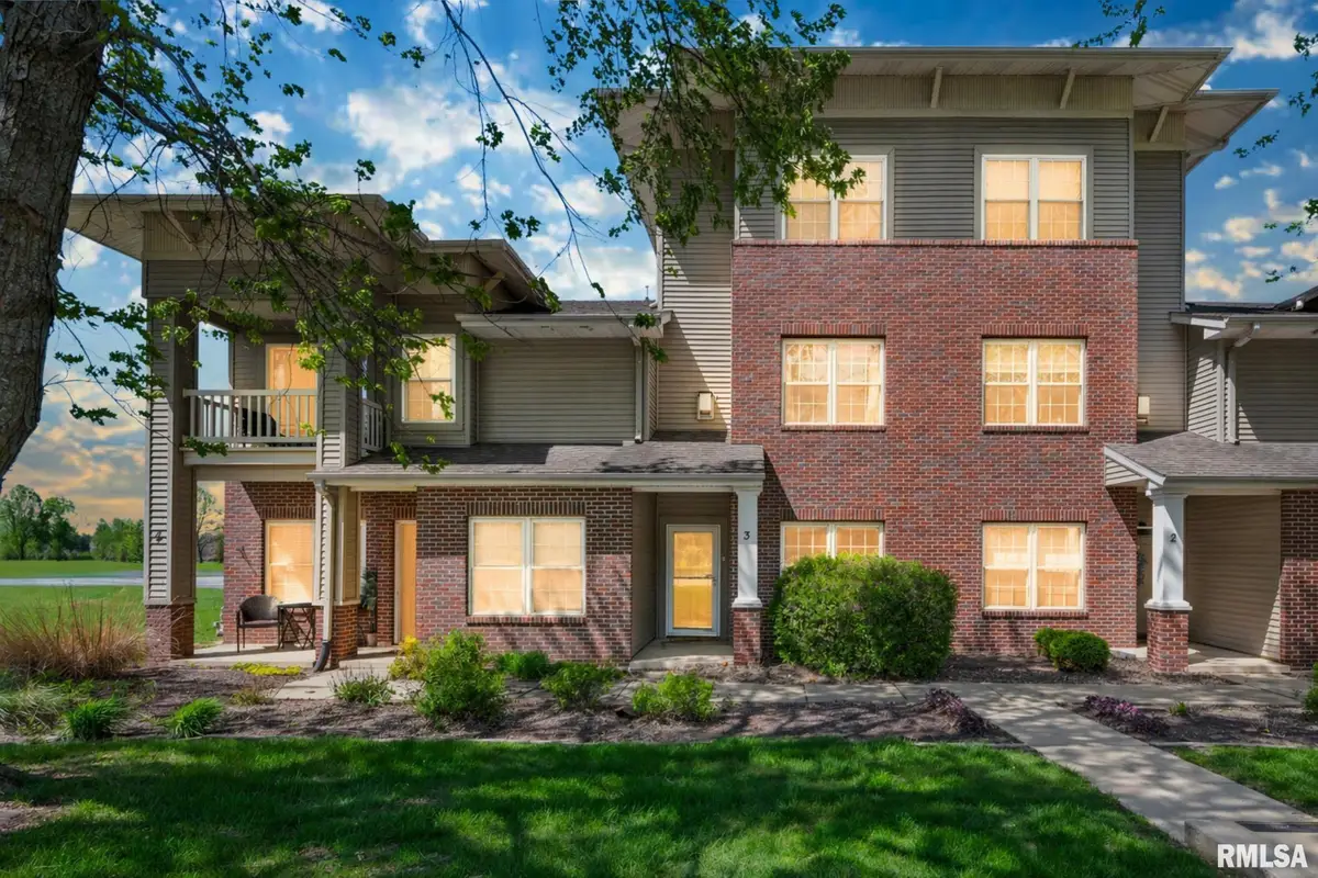 11217 N Oakwood Drive #3, Peoria, IL 61615 - #1