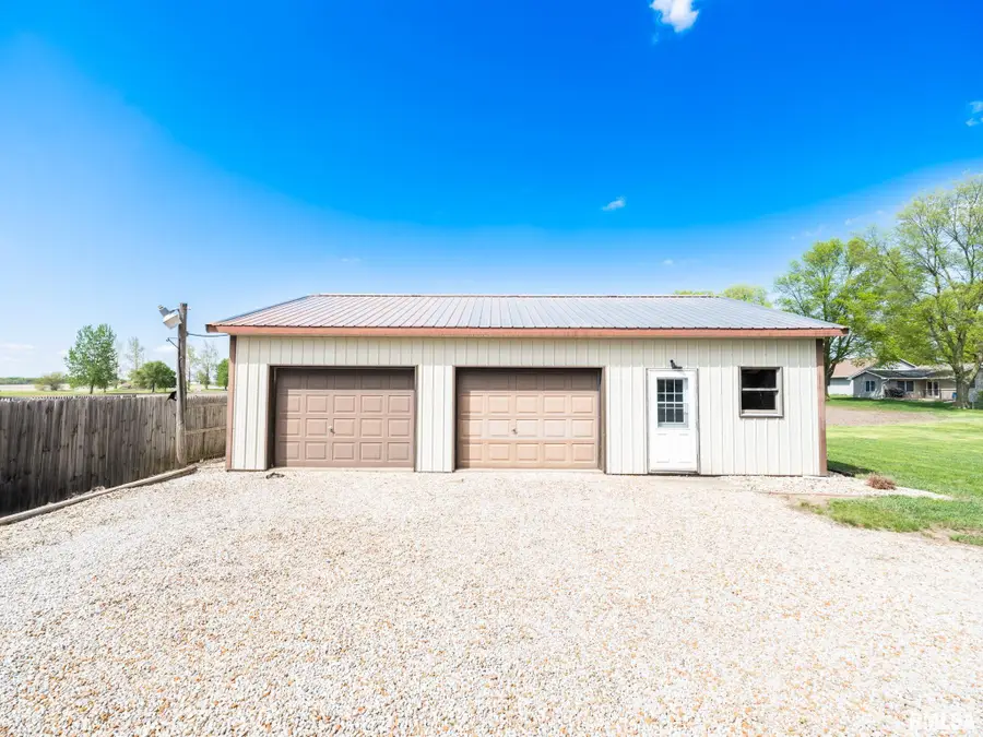 201 N Hannibal Street, Tremont, IL 61568 - #2