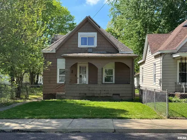 711 Vine Street, Peoria, IL 61603