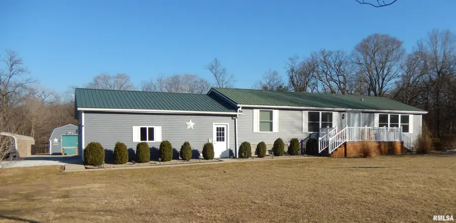 404 N Hun Street, Colchester, IL 62326 - #3