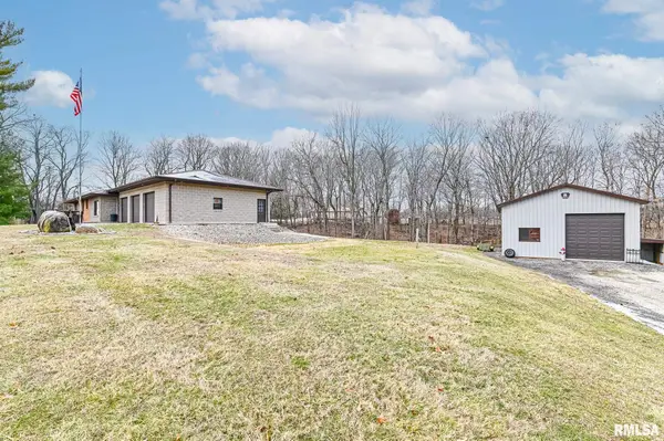 8109 S Mccumber Road, Peoria, IL 61607