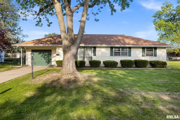 3510 N Elmcroft Terrace, Peoria, IL 61604