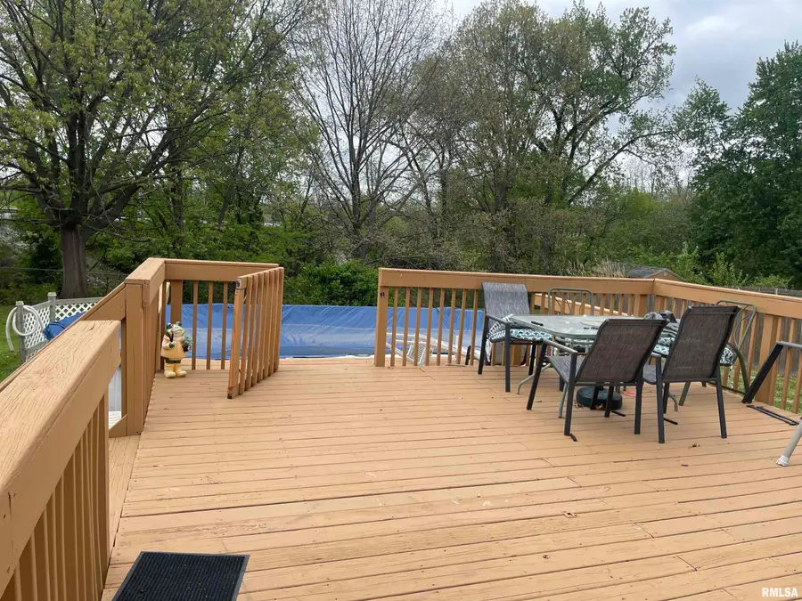 4800 W Middle Road, Peoria, IL 61605 - #2