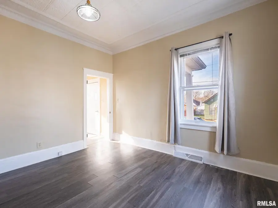 918 Margaret Street, Pekin, IL 61554 - #3