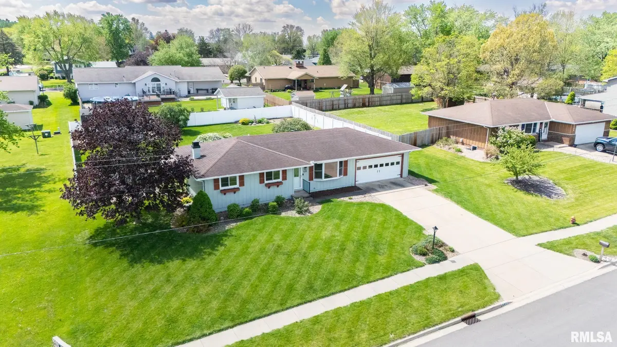 1128 W Progress Street, Metamora, IL 61548 - #1