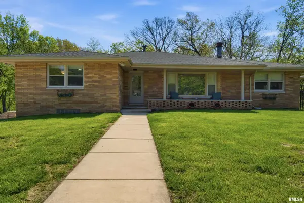 137 Baker Street, East Peoria, IL 61611