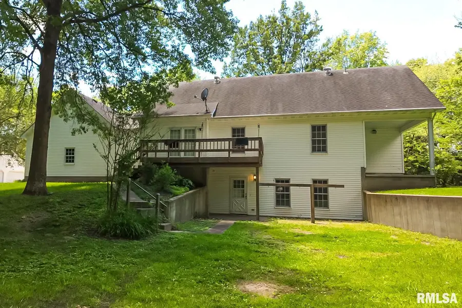 200 Quail Run, Carterville, IL 62918 - #2