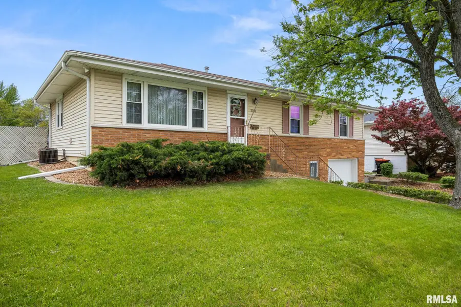 2706 W Huntington Drive, Peoria, IL 61614 - #2