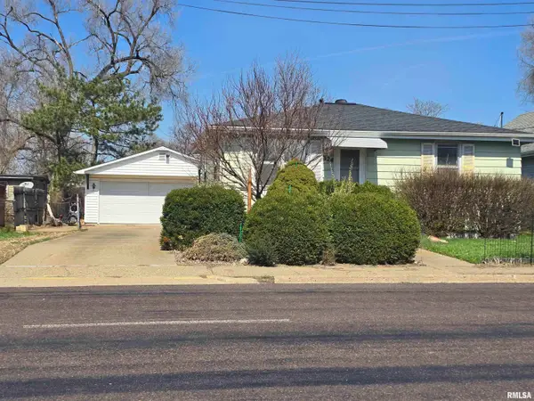 324 Edmund Street, East Peoria, IL 61611