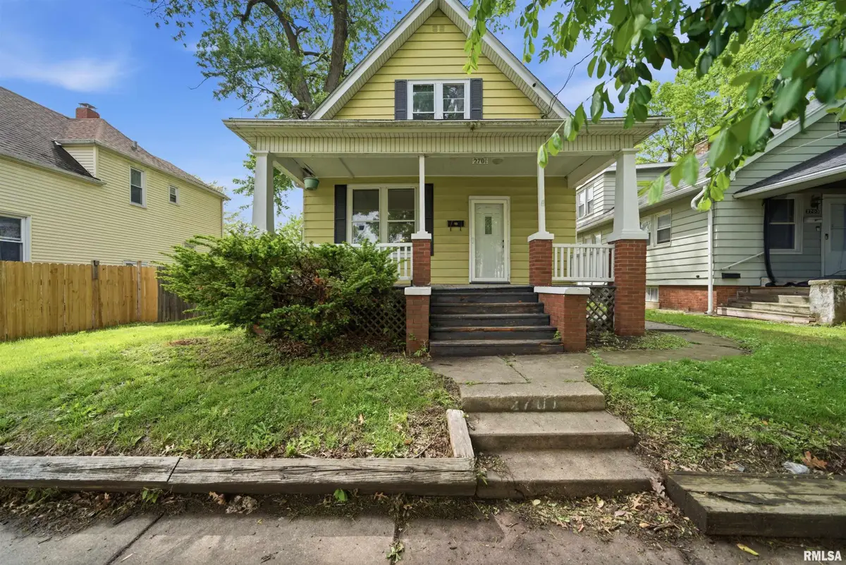 2701 N Dechman Avenue, Peoria, IL 61603 - #1