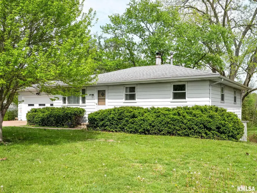 204 Clover Avenue, East Peoria, IL 61611 - #2