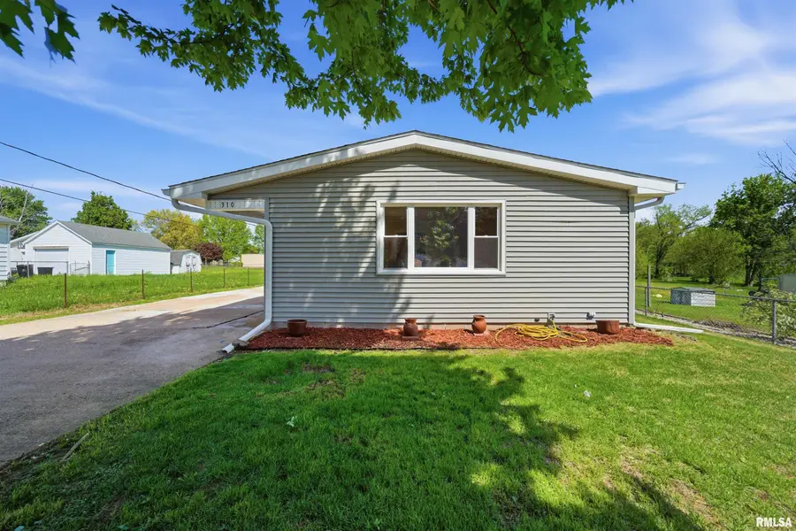 310 S Bellevue Avenue, Peoria, IL 61604 - #2