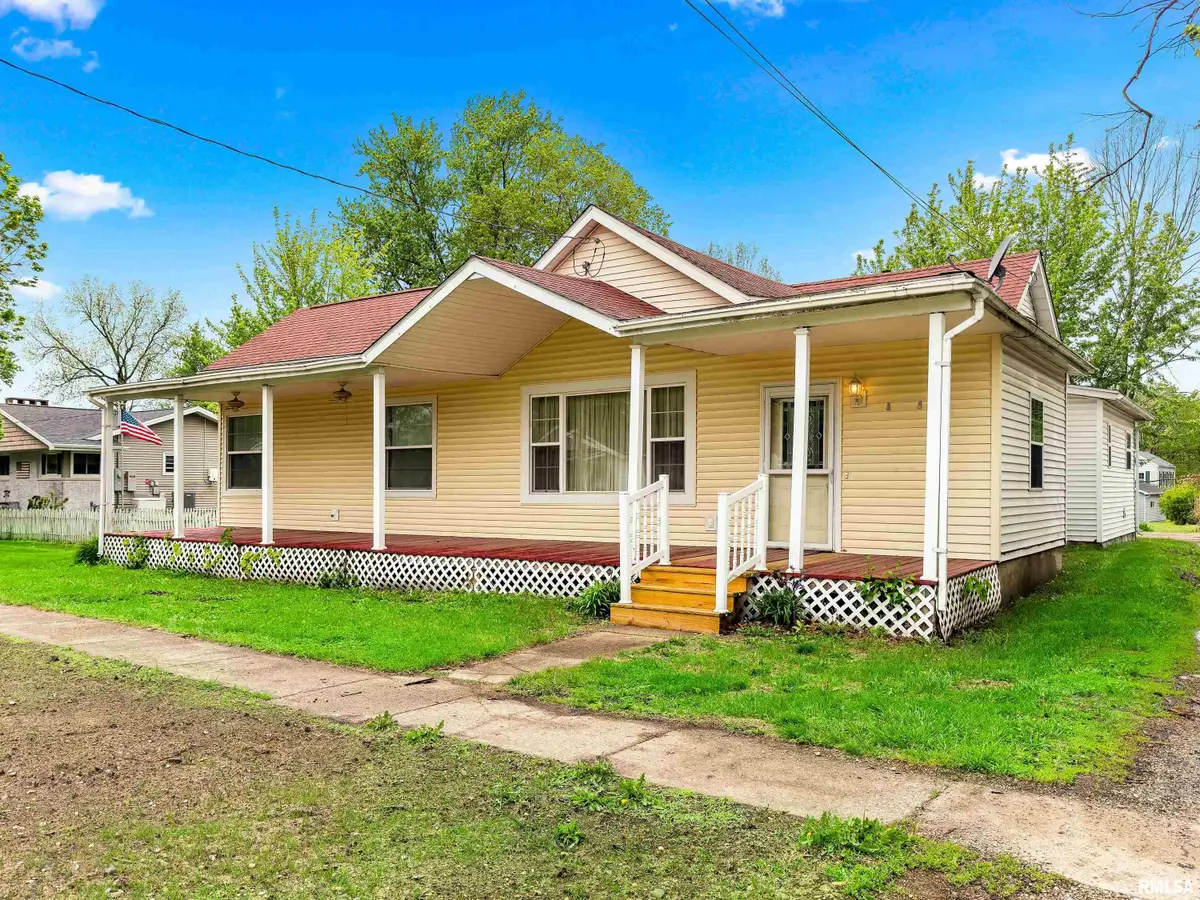 343 S Tremont Avenue, Princeville, IL 61559 - #1