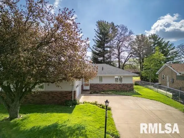 422 N Lakeshore Drive, Hanna City, IL 61536-9516