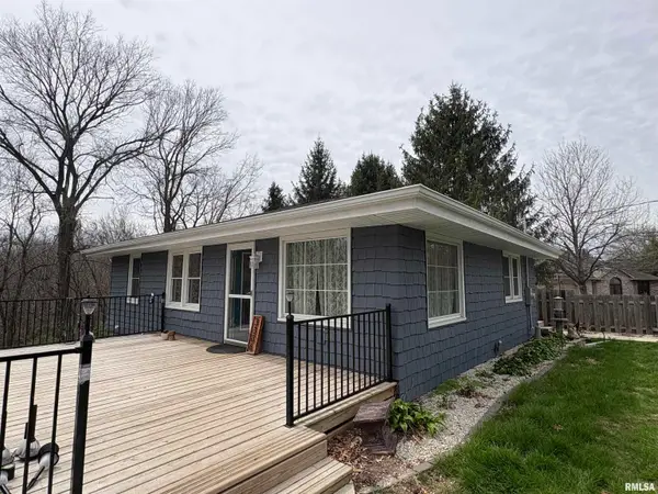 3306 W Glen Avenue, Peoria, IL 61615