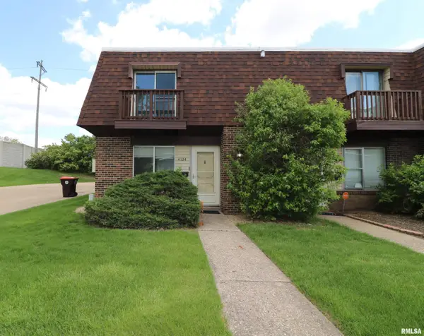 4124 N Westport Court, Peoria, IL 61615