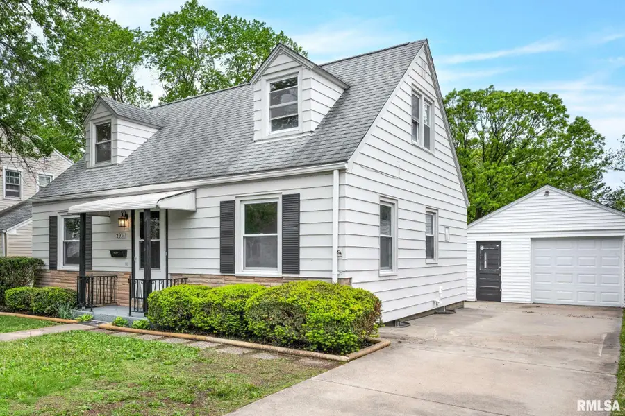 2931 N Saint Philomena Court, Peoria, IL 61604 - #2