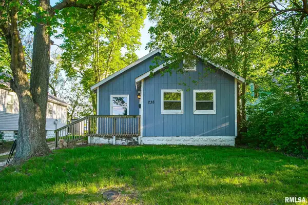 238 Cooper Street, Pekin, IL 61554