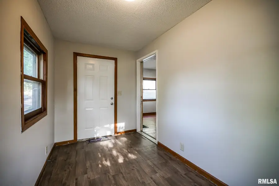 238 Cooper Street, Pekin, IL 61554 - #3