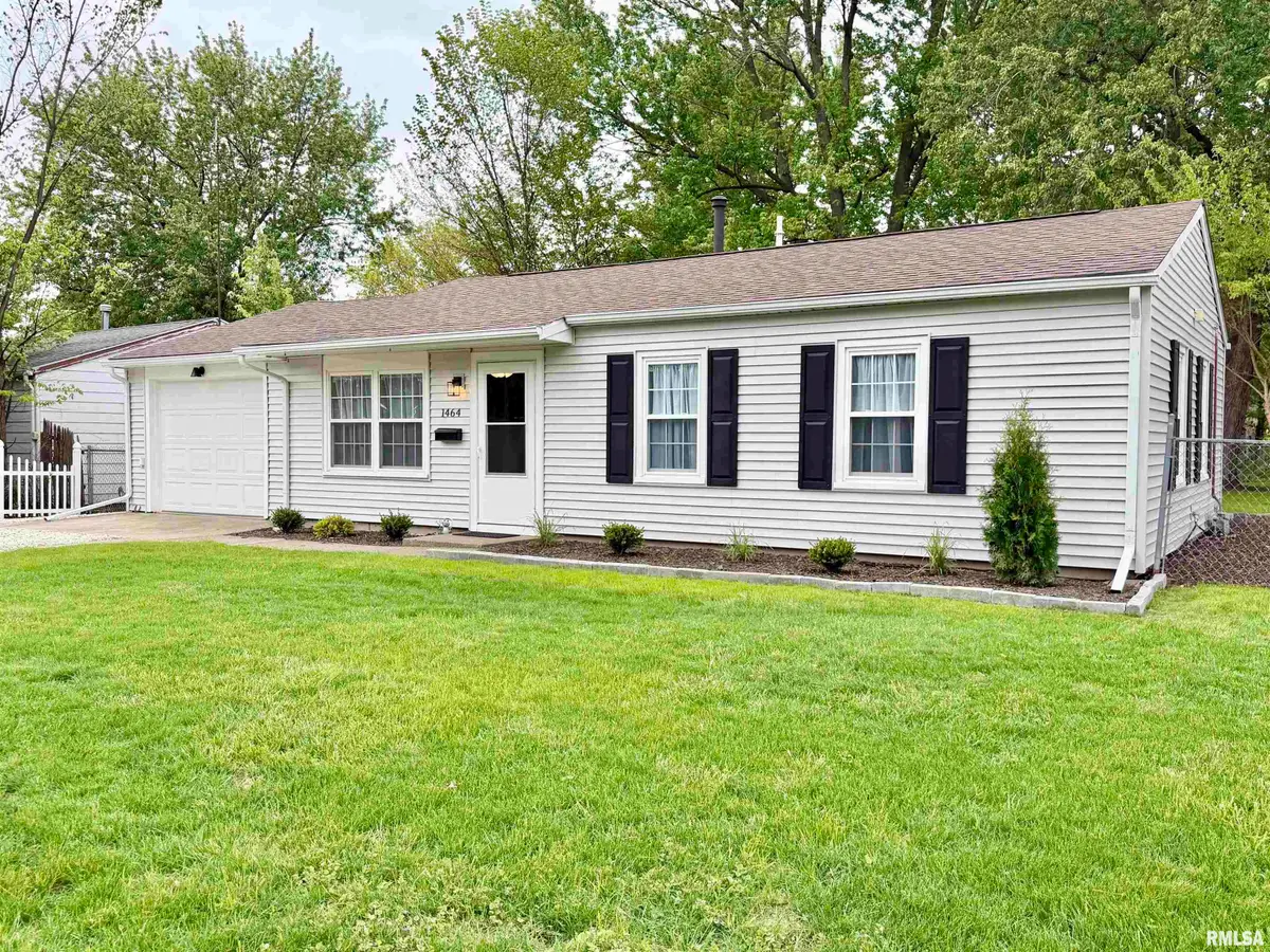 1464 Russell Avenue, Galesburg, IL 61401 - #1