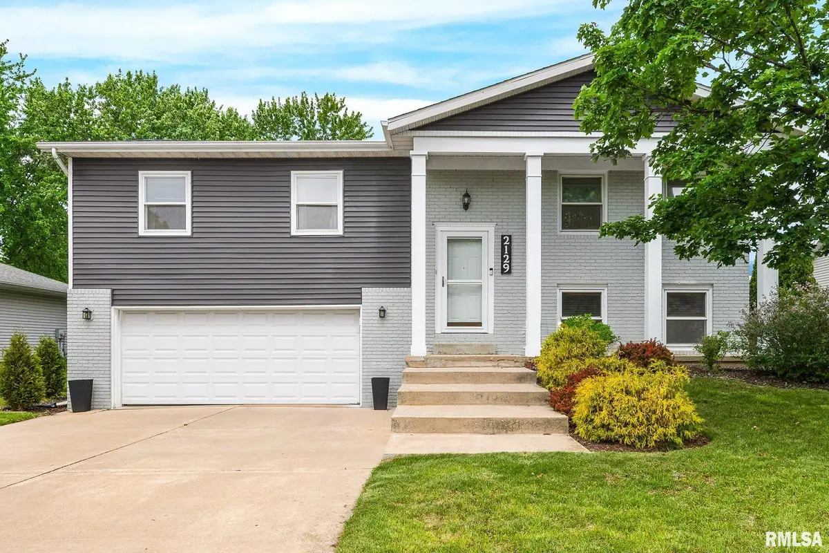 2129 Marigold Drive, Pekin, IL 61554 - #1