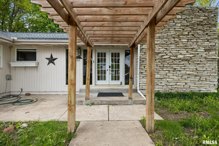 200 Campanile Drive, East Peoria, IL 61611 - #3
