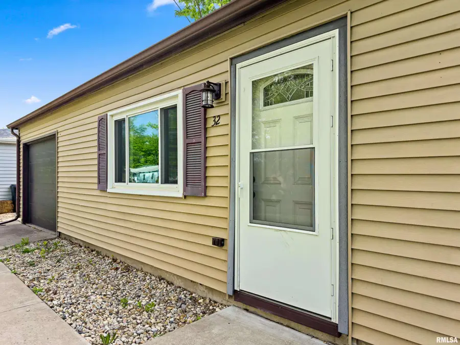 32 Caliente Drive, Bartonville, IL 61607 - #3